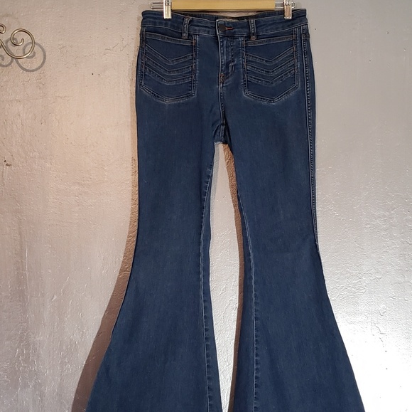 Free People Denim - Free people flared jeans